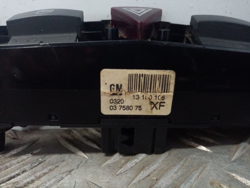 Recambio de warning para opel astra h berlina enjoy referencia OEM IAM 13100105  