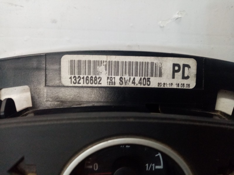 Recambio de cuadro instrumentos para opel astra h berlina enjoy referencia OEM IAM 13216682  