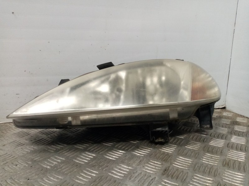 Recambio de faro izquierdo para renault megane i coupe fase 2 (da..) referencia OEM IAM 260609556R  