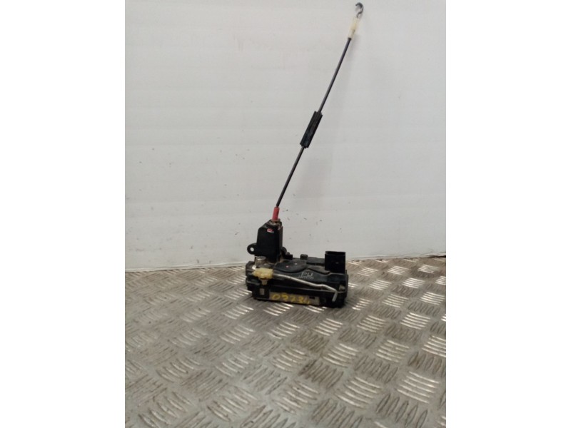 Recambio de cerradura puerta trasera izquierda para opel astra h berlina enjoy referencia OEM IAM 13210738  