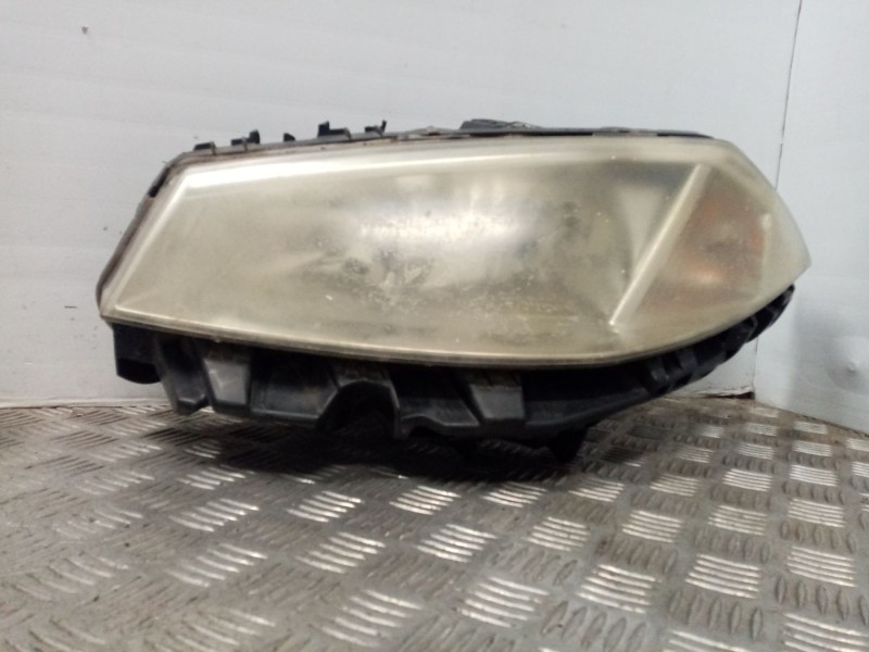 Recambio de faro izquierdo para renault megane ii berlina 5p referencia OEM IAM 89306990  