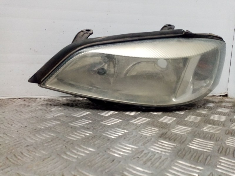 Recambio de faro izquierdo para opel astra g berlina club referencia OEM IAM   