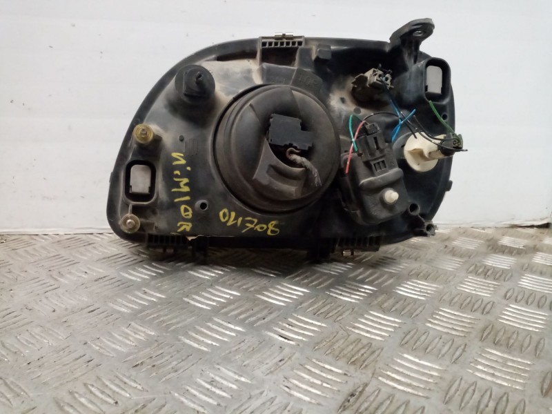 Recambio de faro derecho para nissan micra (k11) 1.0 16v cat referencia OEM IAM 011a02a02  