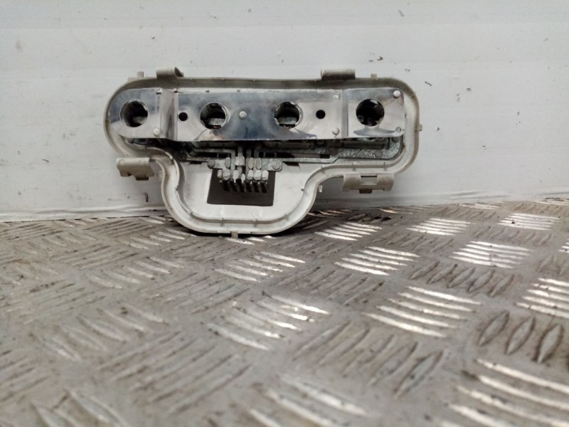 Recambio de portalamparas para opel astra g berlina club referencia OEM IAM 29058010  