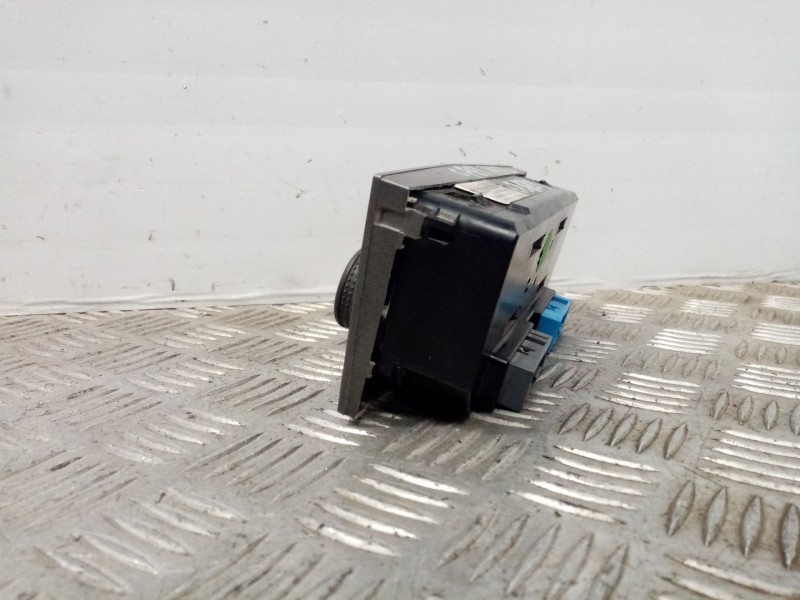 Recambio de mando climatizador para opel astra h berlina enjoy referencia OEM IAM 90151268  