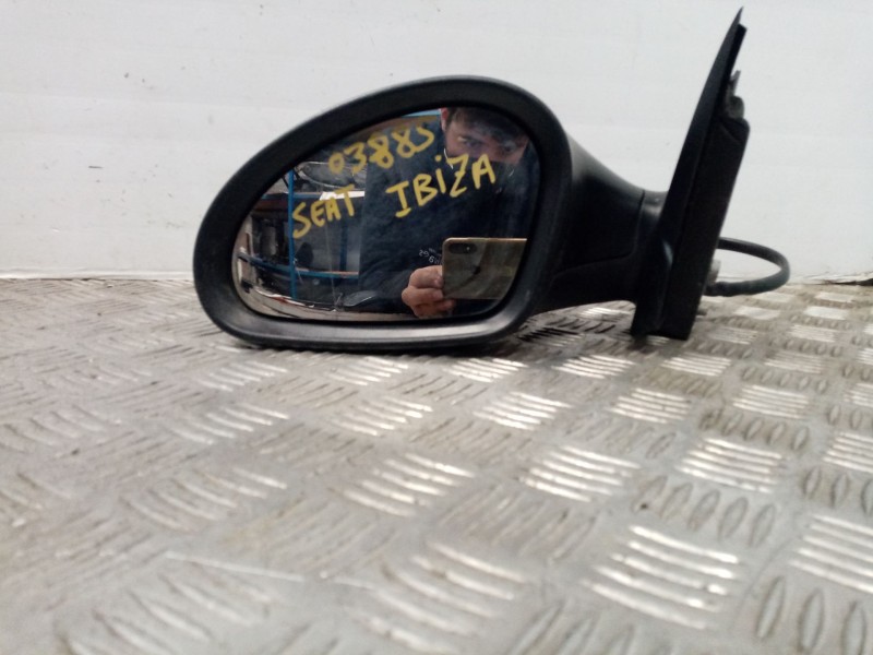 Recambio de retrovisor izquierdo para seat ibiza (6l1) stella referencia OEM IAM E9014142  