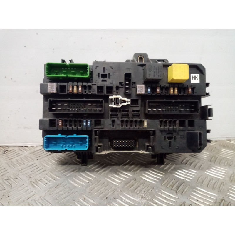 Recambio de caja bsm para opel astra h berlina enjoy referencia OEM IAM 13206762 5DK008668932 