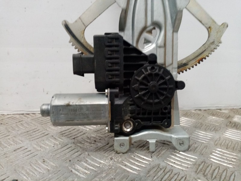 Recambio de elevalunas delantero izquierdo para opel astra h berlina enjoy referencia OEM IAM 0130821988  