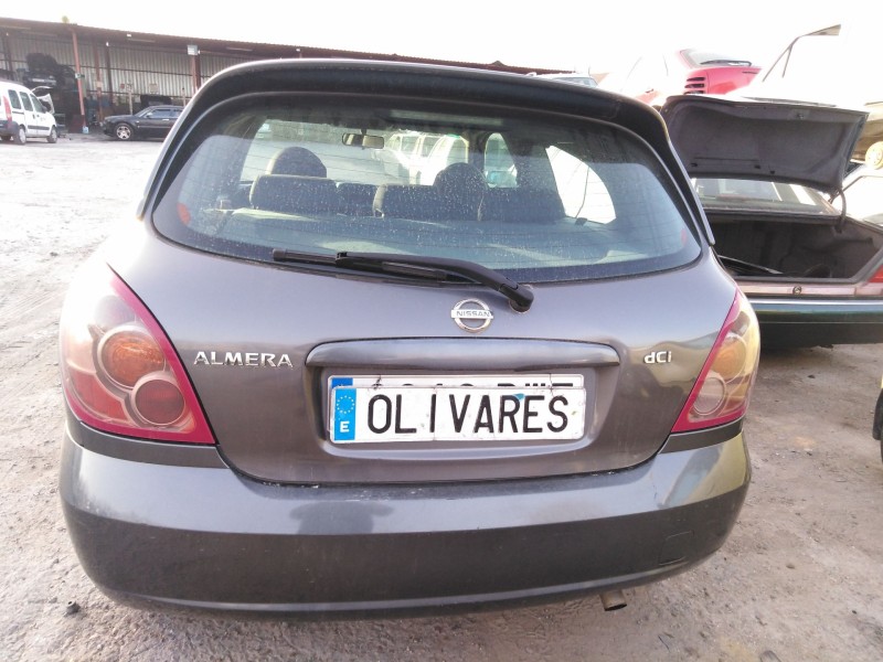 nissan almera ii hatchback (n16) del año 2003