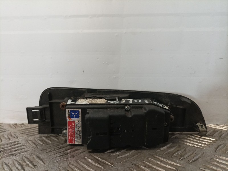 Recambio de mando elevalunas delantero izquierdo para toyota corolla (e11) referencia OEM IAM 8482012400  