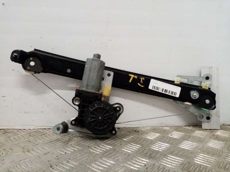 Recambio de elevalunas trasero izquierdo para volvo v70 familiar 2.4 d referencia OEM IAM 31253719  