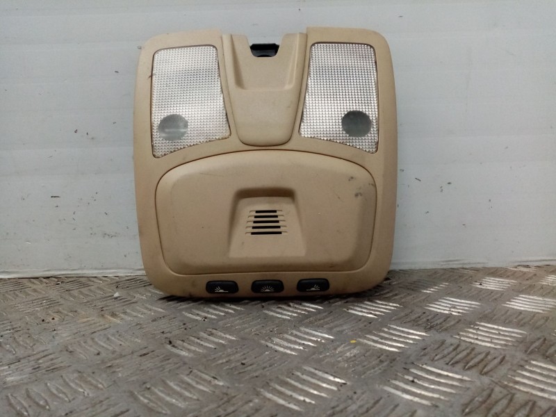 Recambio de luz interior para volvo v70 familiar 2.4 d referencia OEM IAM 30669623  