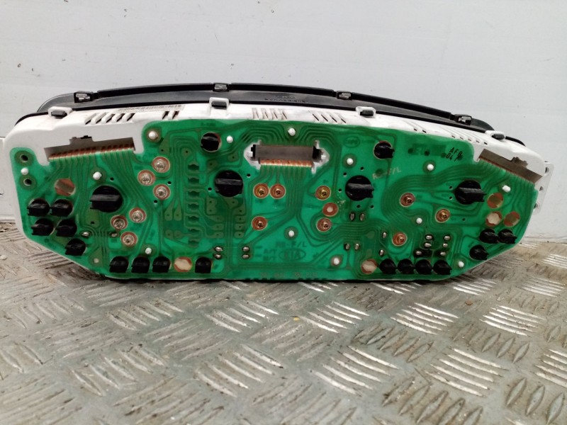 Recambio de cuadro instrumentos para kia carens 2.0 turbodiesel cat referencia OEM IAM 0k2kc55430a  