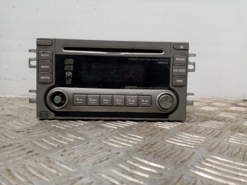 Recambio de sistema audio / radio cd para kia carens 2.0 turbodiesel cat referencia OEM IAM e1110r023312  