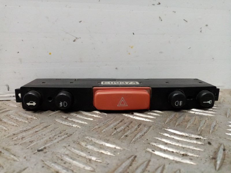 Recambio de warning para alfa romeo 147 (190) referencia OEM IAM e09374  