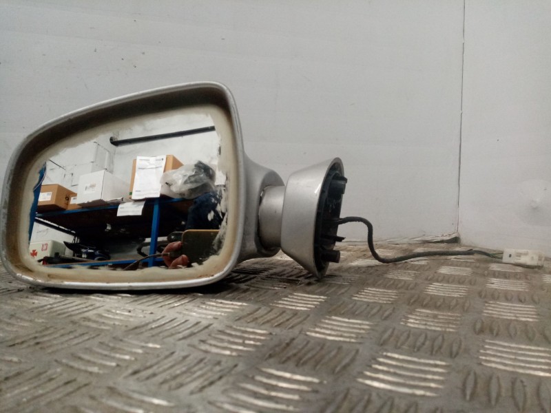 Recambio de retrovisor izquierdo para dacia logan 1.5 dci diesel cat referencia OEM IAM 232636081  