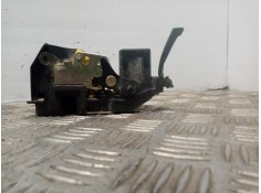 Recambio de cerradura puerta trasera izquierda para kia carens 2.0 turbodiesel cat referencia OEM IAM    2