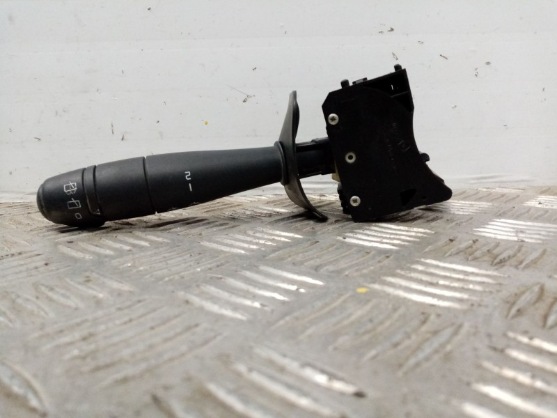 Recambio de mando limpia para dacia logan 1.5 dci diesel cat referencia OEM IAM 8200399390  