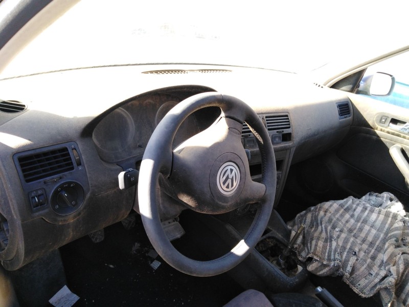 volkswagen bora variant (1j6) del año 2000