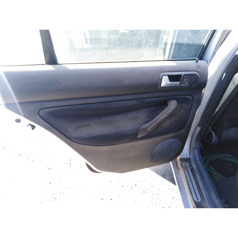 volkswagen bora variant (1j6) del año 2000