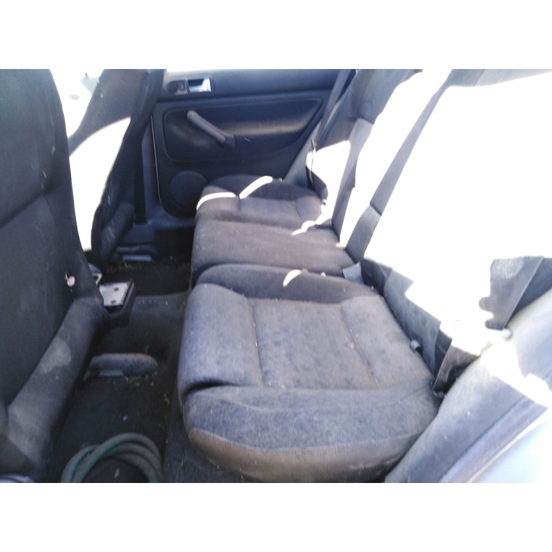 volkswagen bora variant (1j6) del año 2000