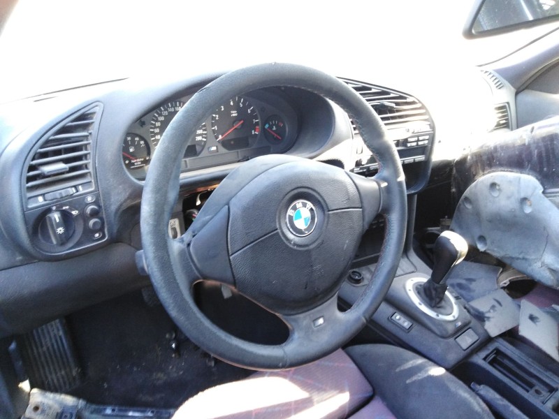 bmw serie 3 berlina (e46) del año 1998