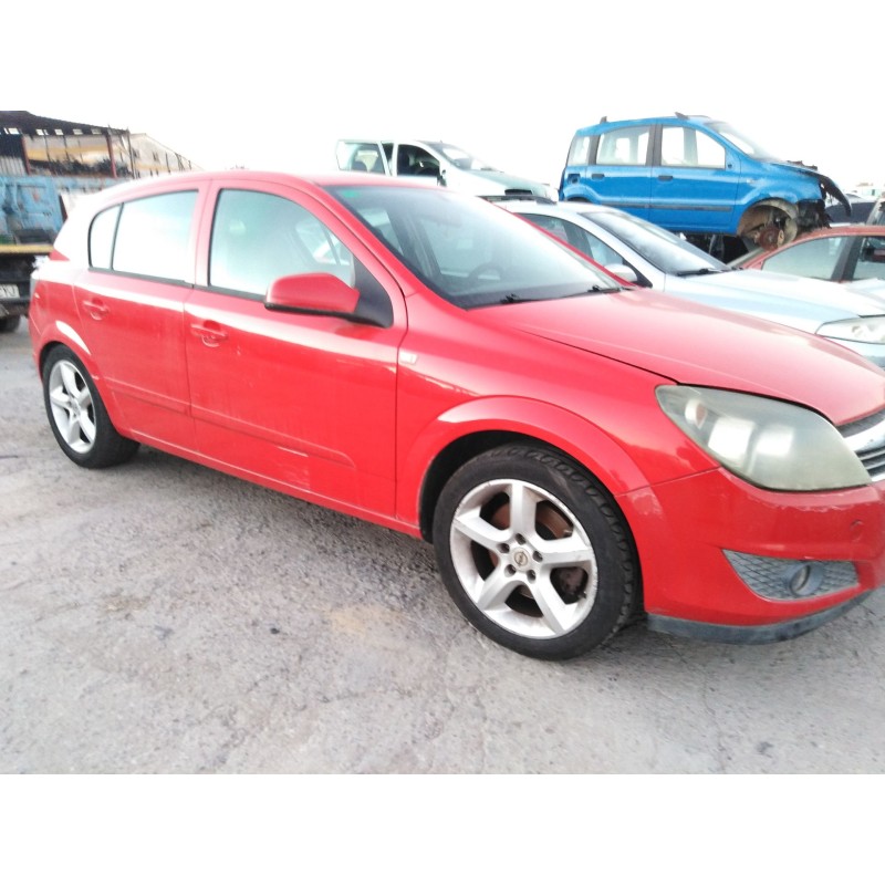 opel astra h (a04) del año 2004