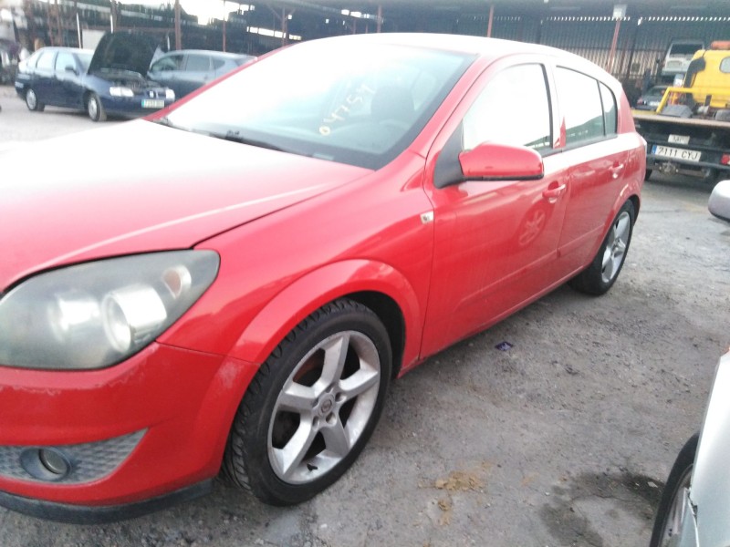 opel astra h (a04) del año 2004