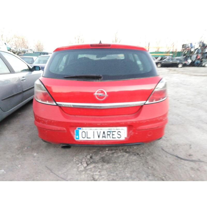 opel astra h (a04) del año 2004