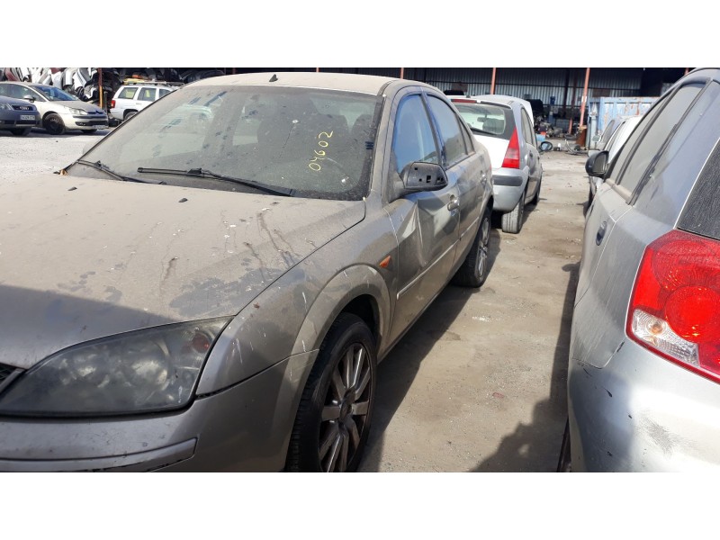ford mondeo berlina (ge) del año 2000