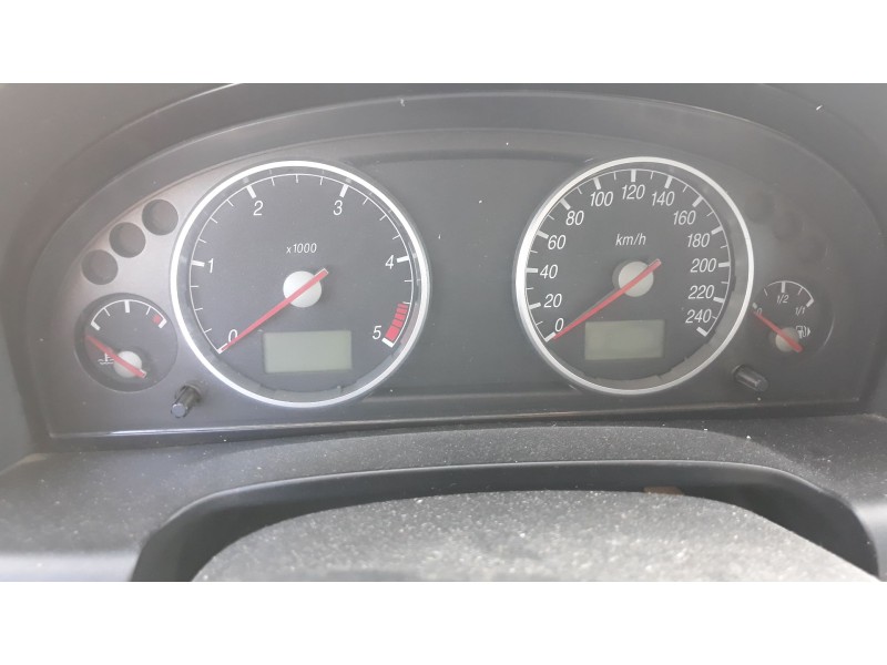 ford mondeo berlina (ge) del año 2000