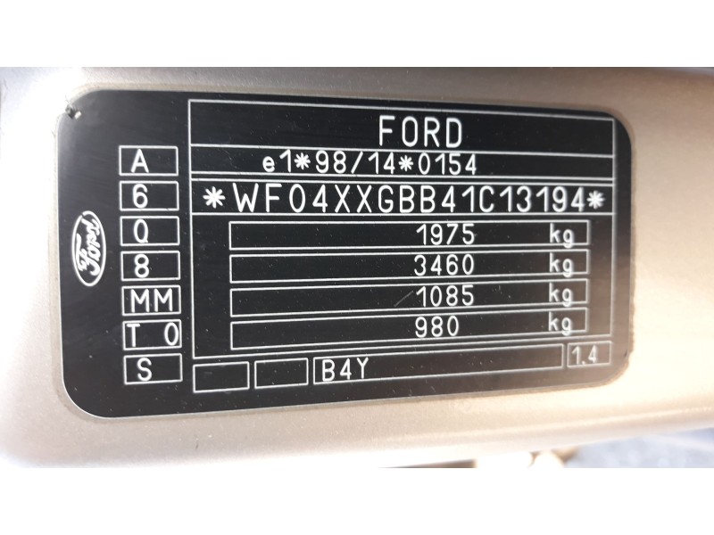 ford mondeo berlina (ge) del año 2000