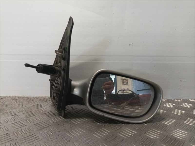 Recambio de retrovisor derecho para tata indigo marina referencia OEM IAM   
