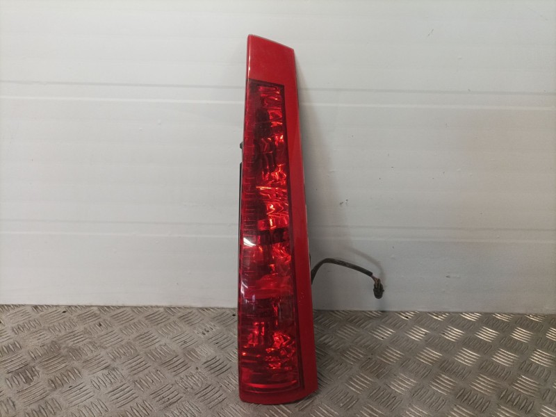 Recambio de piloto trasero derecho para tata indigo marina referencia OEM IAM   