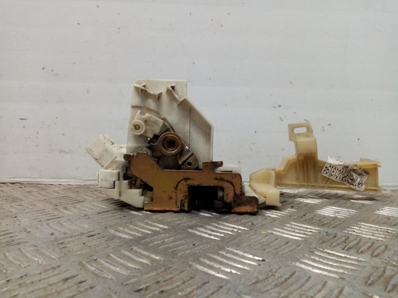 Recambio de cerradura puerta delantera izquierda para ford mondeo berlina (ge) ghia referencia OEM IAM 0  