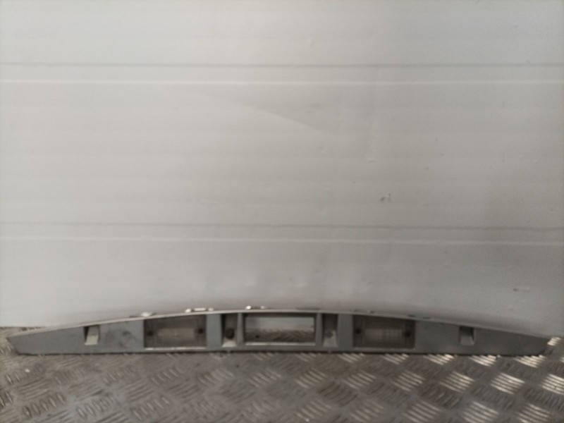 Recambio de moldura piloto matricula para kia carens 2.0 turbodiesel cat referencia OEM IAM 0K2FB51270  