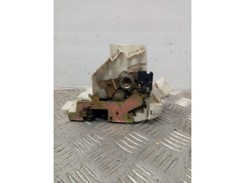 Recambio de cerradura puerta trasera izquierda para ford mondeo berlina (ge) futura x referencia OEM IAM   