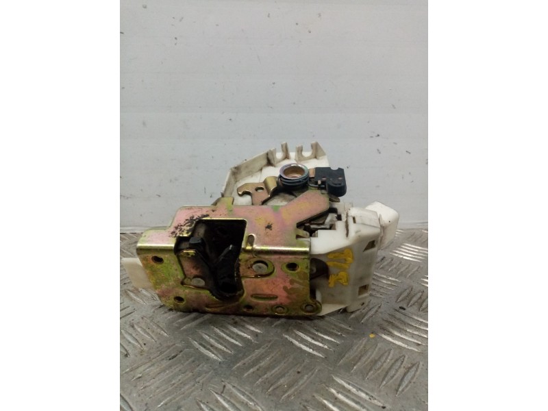 Recambio de cerradura puerta trasera izquierda para ford mondeo berlina (ge) futura x referencia OEM IAM   