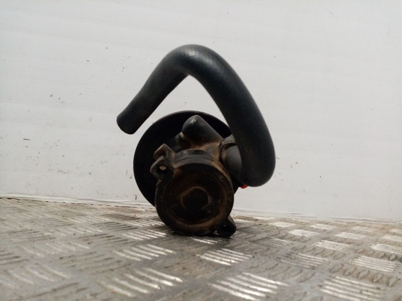 Recambio de bomba direccion para opel frontera a 2.4 cat referencia OEM IAM 90281879  
