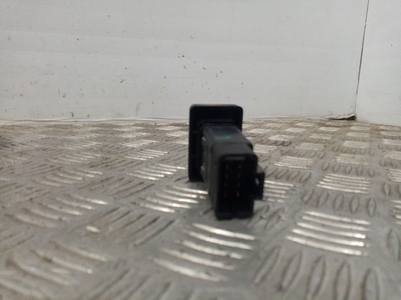 Recambio de warning para dacia logan 1.5 dci diesel cat referencia OEM IAM 213181a  