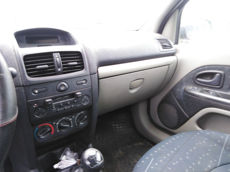 renault clio ii (bb_, cb_) del año 2001 renault clio ii (bb_, cb_) del año 2001