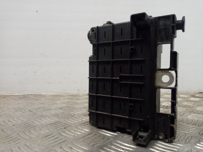 Recambio de caja reles / fusibles para citroën xsara 2.0 hdi sx referencia OEM IAM 9646405280  