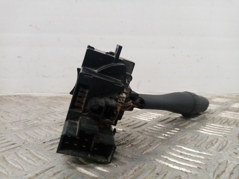 Recambio de mando limpia para nissan serena (c23m) 2.3 diesel referencia OEM IAM 54034763b  