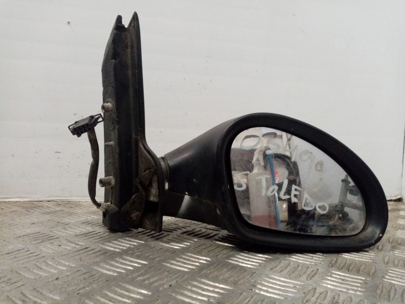 Recambio de retrovisor derecho para seat toledo (5p2) sport referencia OEM IAM E9014142  