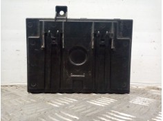 Recambio de caja reles / fusibles para ford fiesta (cb1) trend referencia OEM IAM 8v5115k600cf 2027109  2