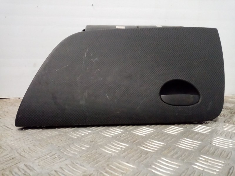 Recambio de guantera para seat toledo (5p2) sport referencia OEM IAM 5P1857506 5p1857103 