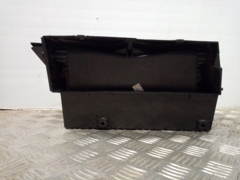 Recambio de guantera para seat toledo (5p2) sport referencia OEM IAM 5P1857506 5p1857103 