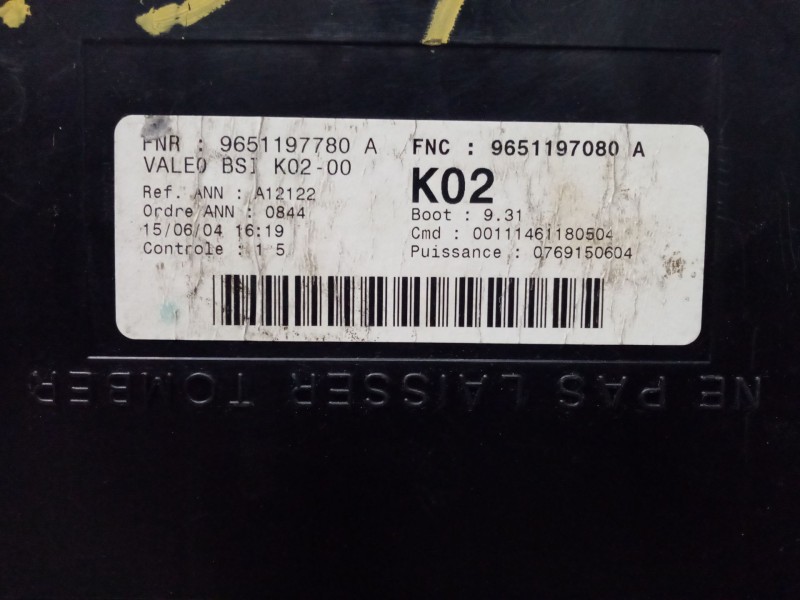 Recambio de caja reles / fusibles para peugeot 307 (s1) 1.4 hdi referencia OEM IAM 9651197780A 9651197080A 