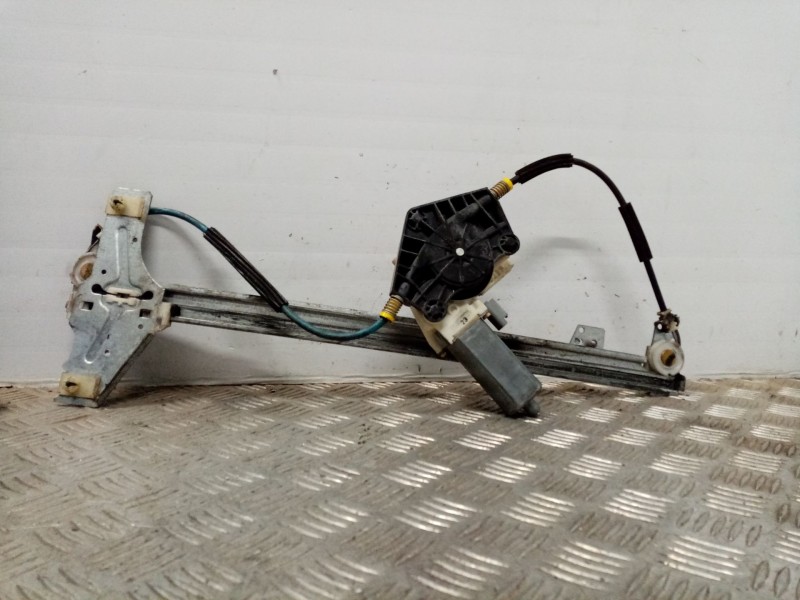 Recambio de elevalunas delantero derecho para peugeot 307 (s1) 1.4 hdi referencia OEM IAM 0130822021 990249100 