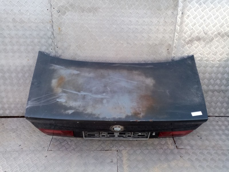 Recambio de porton trasero para bmw serie 5 berlina (e34) 525tds referencia OEM IAM 41621934179  